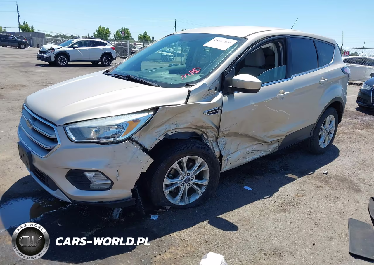 2017 Ford Escape Se VIN:1FMCU0GDXHUC27061 - 2