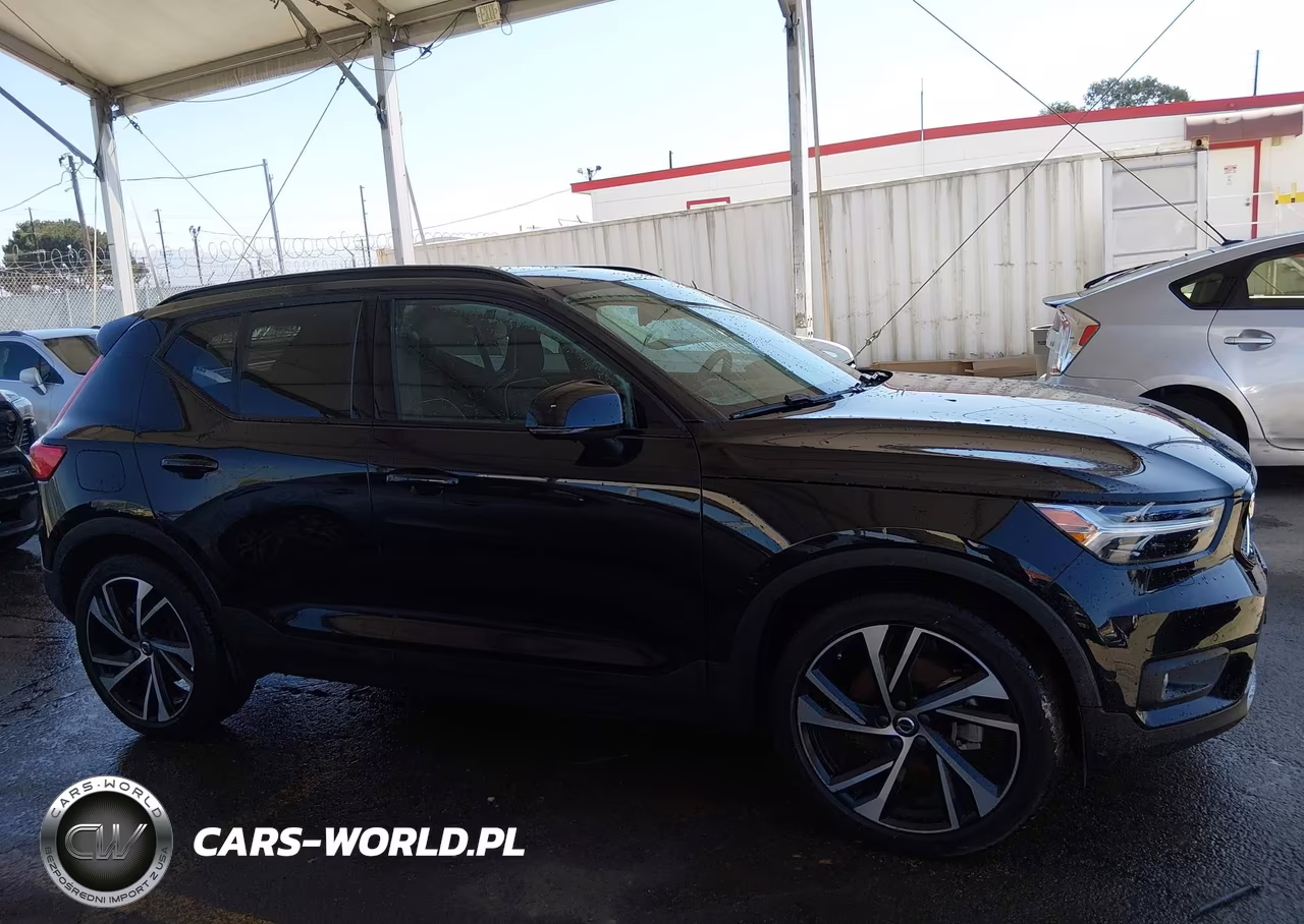 2020 Volvo Xc40 T5 R-Design VIN:YV4162UM0L2244345 - 12