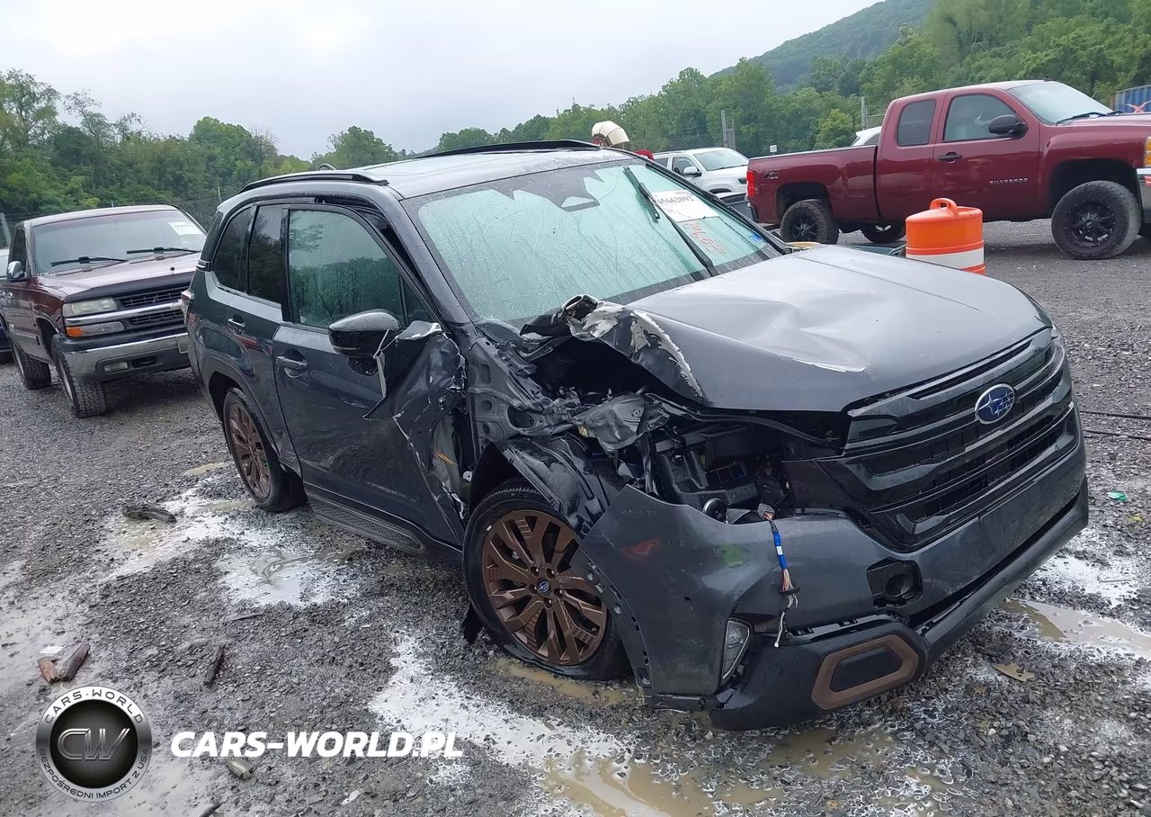 2025 Subaru Forester Sport – zdjęcie 1 z 19