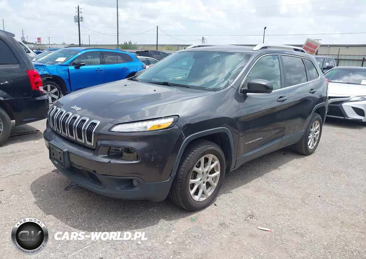 2016 Jeep Cherokee Latitude VIN:1C4PJMCB6GW361112 - 2