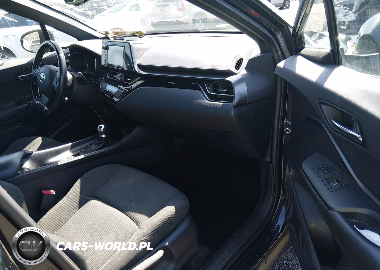 2018 Toyota C-Hr Xle Premium VIN:NMTKHMBXXJR031708 - 5