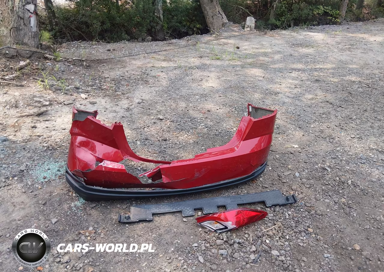 2025 Toyota Camry Le VIN:4T1DAACK6SU000982 - 12