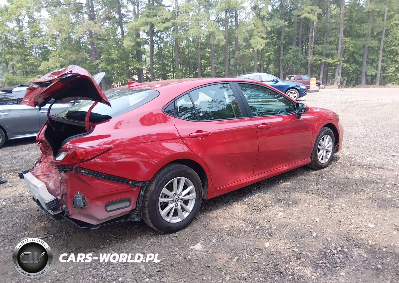 2025 Toyota Camry Le VIN:4T1DAACK6SU000982 - 4