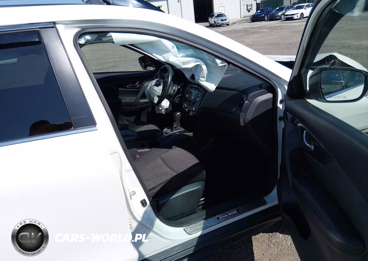 2017 Nissan Rogue Sv VIN:5N1AT2MV8HC767257 - 5