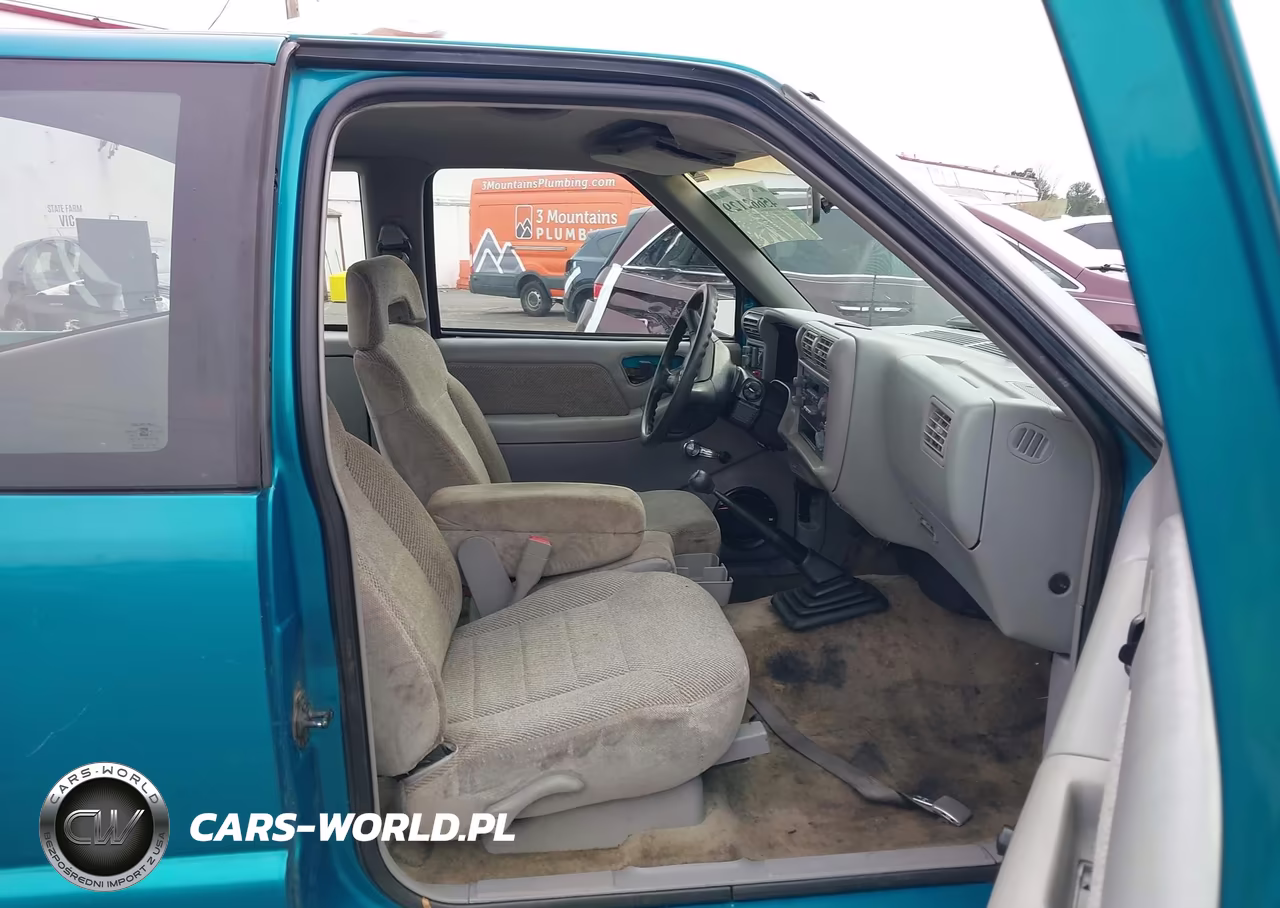 1995 Chevrolet S Truck S10 VIN:1GCCS1941S8145555 - 5