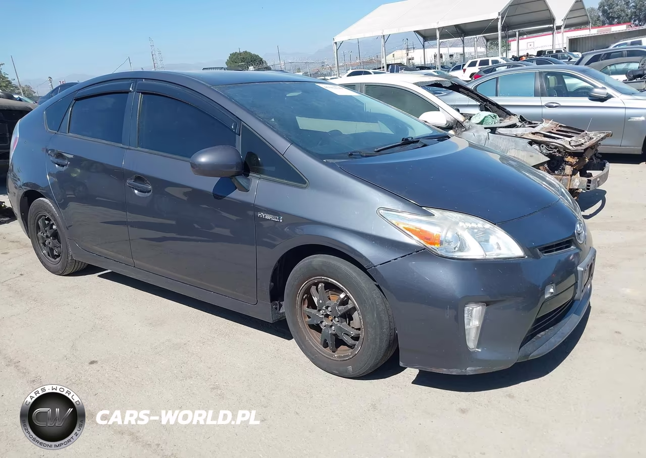 2014 Toyota Prius Two