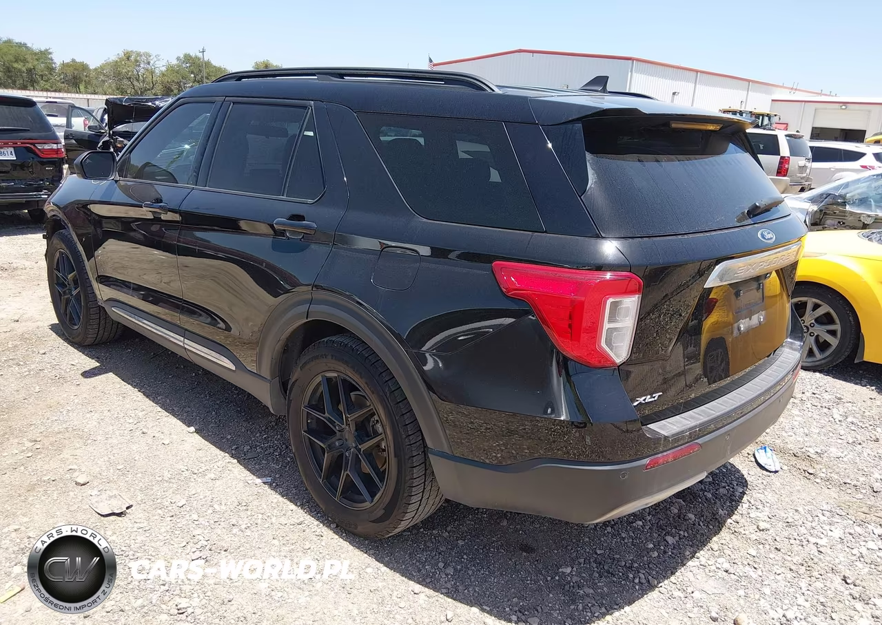 2023 Ford Explorer Xlt VIN:1FMSK7DH3PGA59102 - 3