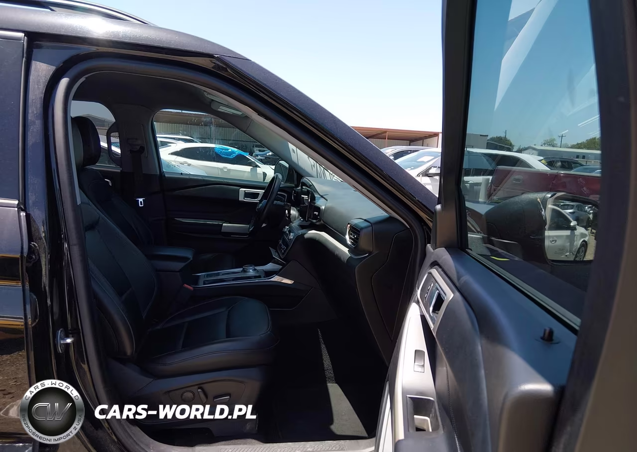 2023 Ford Explorer Xlt VIN:1FMSK7DH3PGA59102 - 5