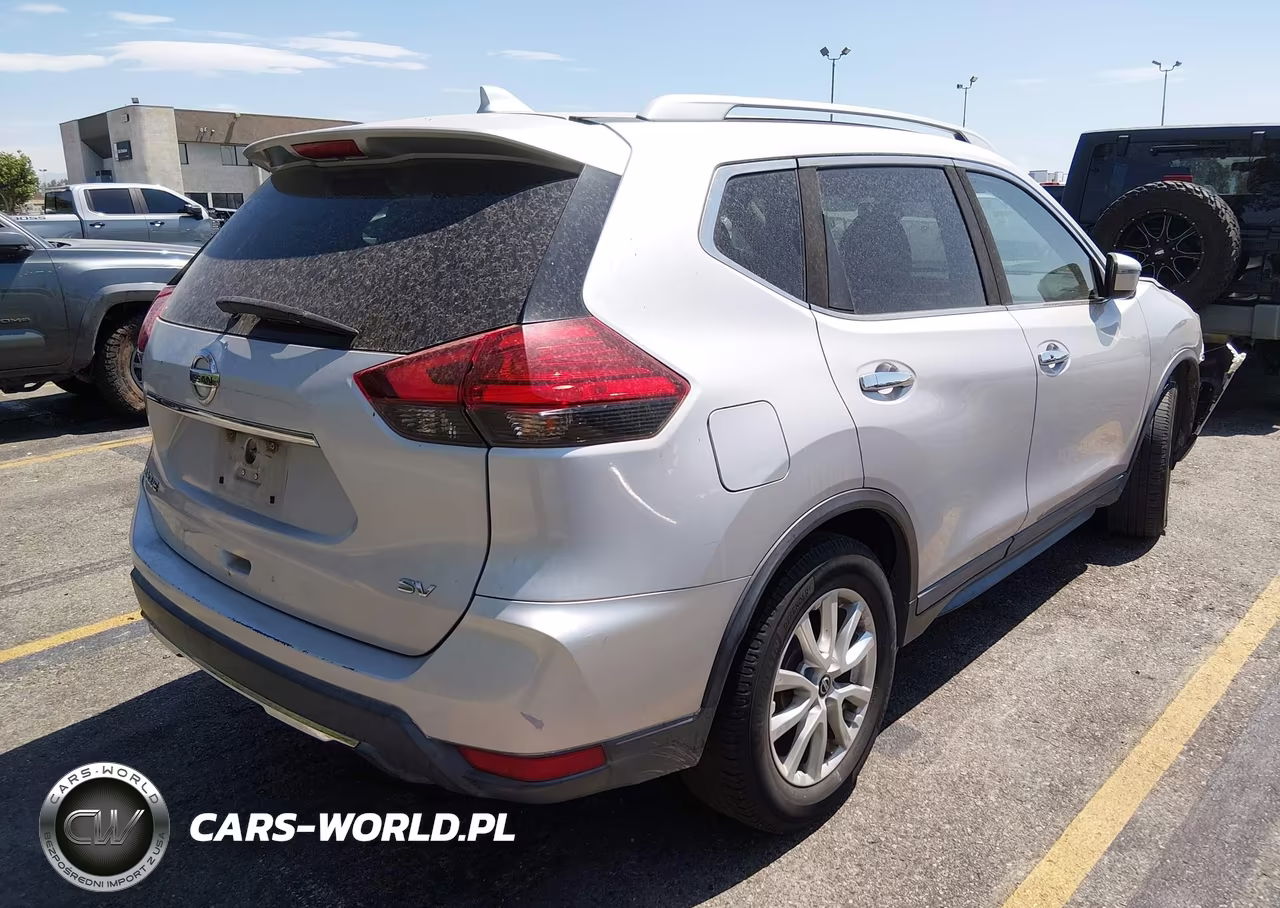 2017 Nissan Rogue Sv VIN:5N1AT2MT2HC746404 - 4