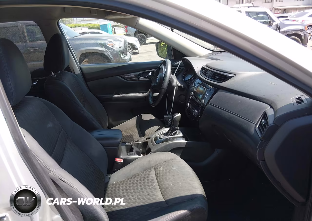 2017 Nissan Rogue Sv VIN:5N1AT2MT2HC746404 - 5