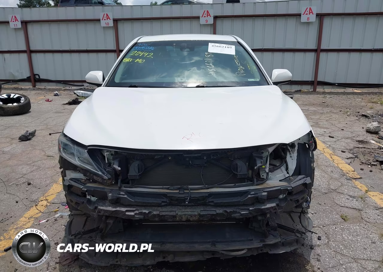 2018 Toyota Camry Se VIN:4T1B11HKXJU623665 - 11