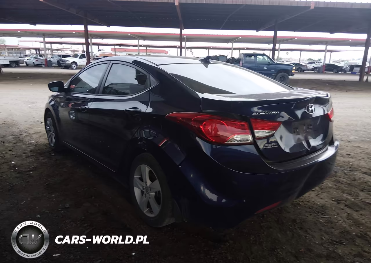 2011 Hyundai Elantra Gls VIN:5NPDH4AE9BH059405 - 3
