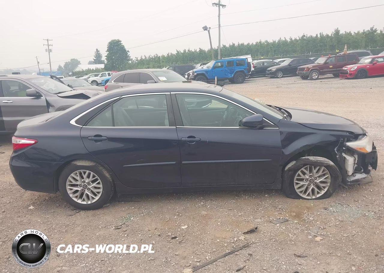 2017 Toyota Camry Le VIN:4T1BF1FK8HU708910 - 13