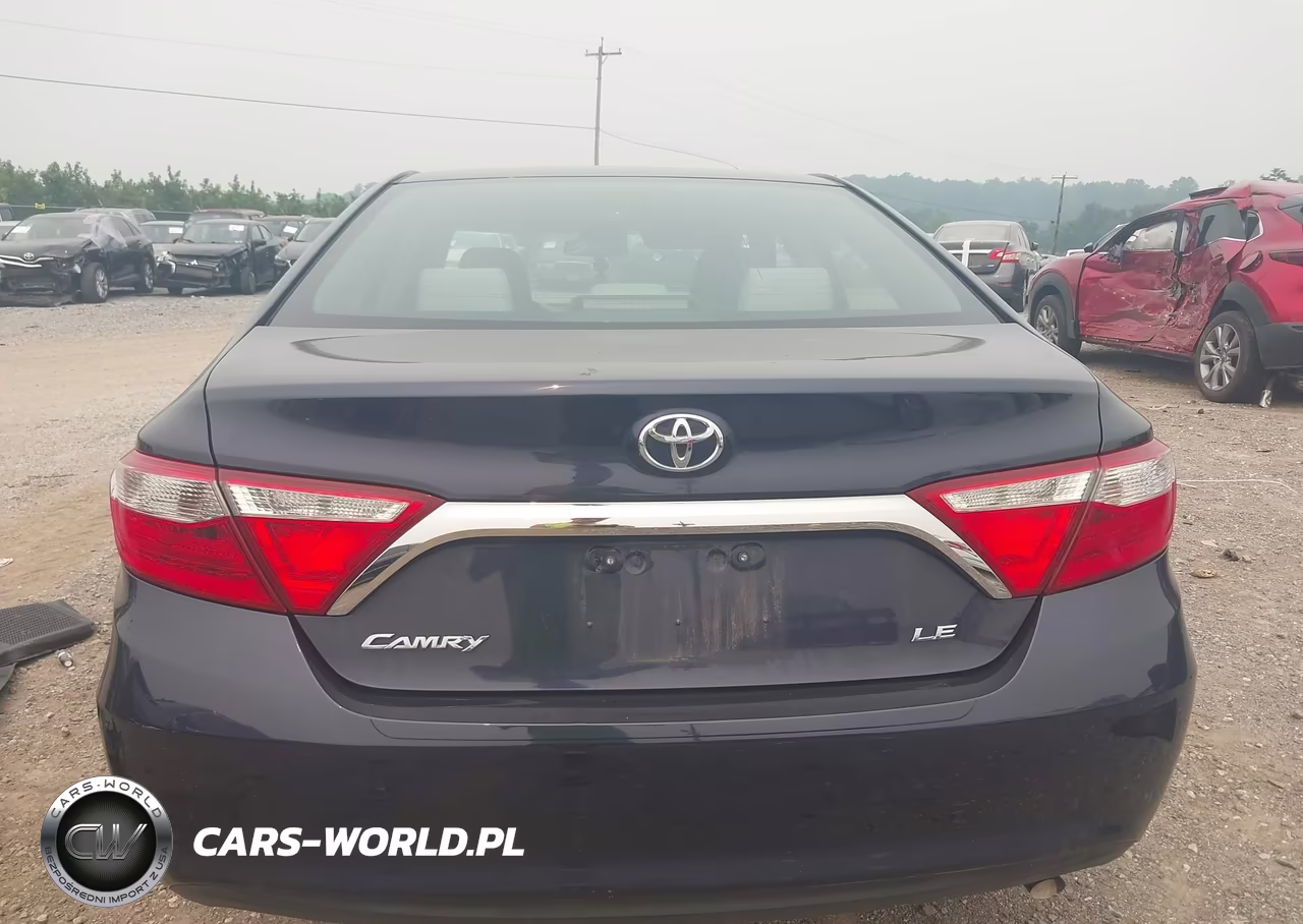 2017 Toyota Camry Le VIN:4T1BF1FK8HU708910 - 16