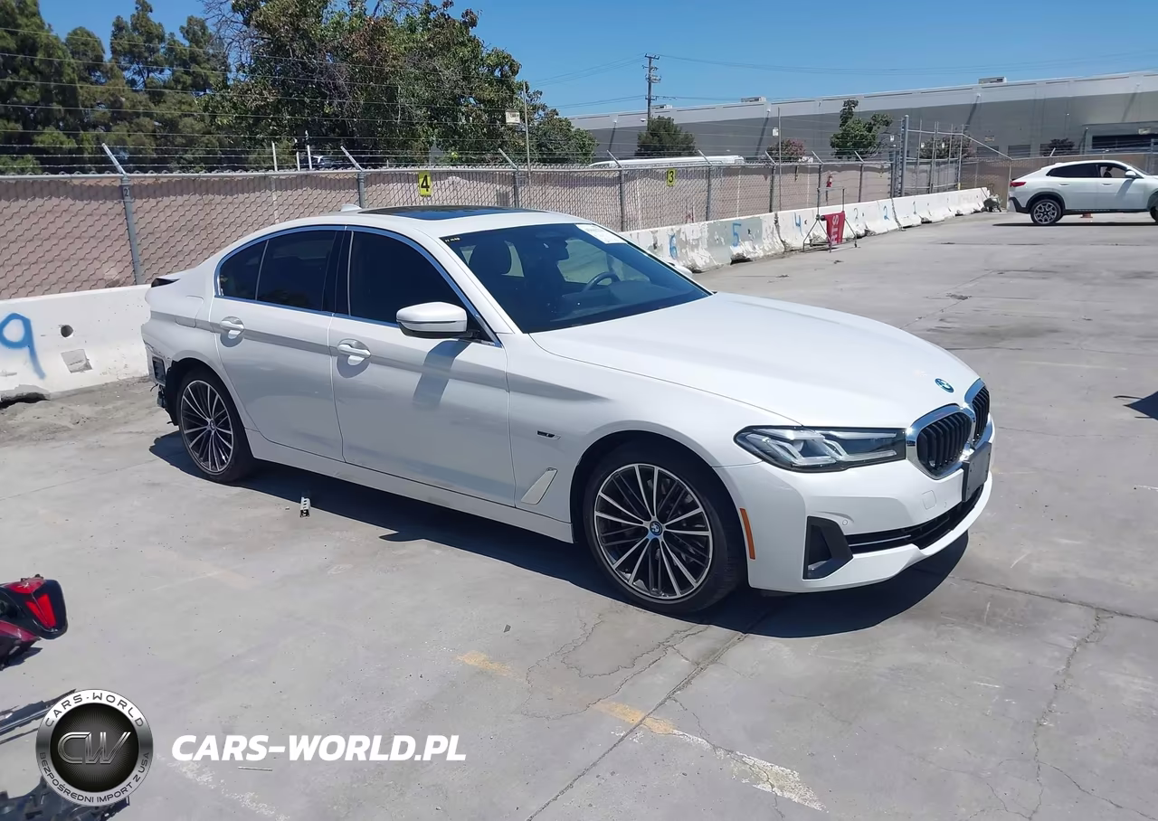 2023 BMW 530E VIN:WBA13AG03PCM40386 - 1