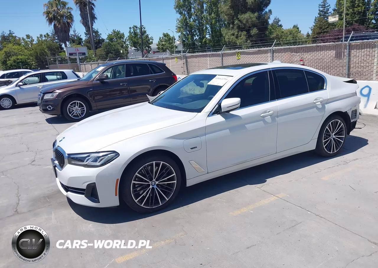 2023 BMW 530E VIN:WBA13AG03PCM40386 - 2