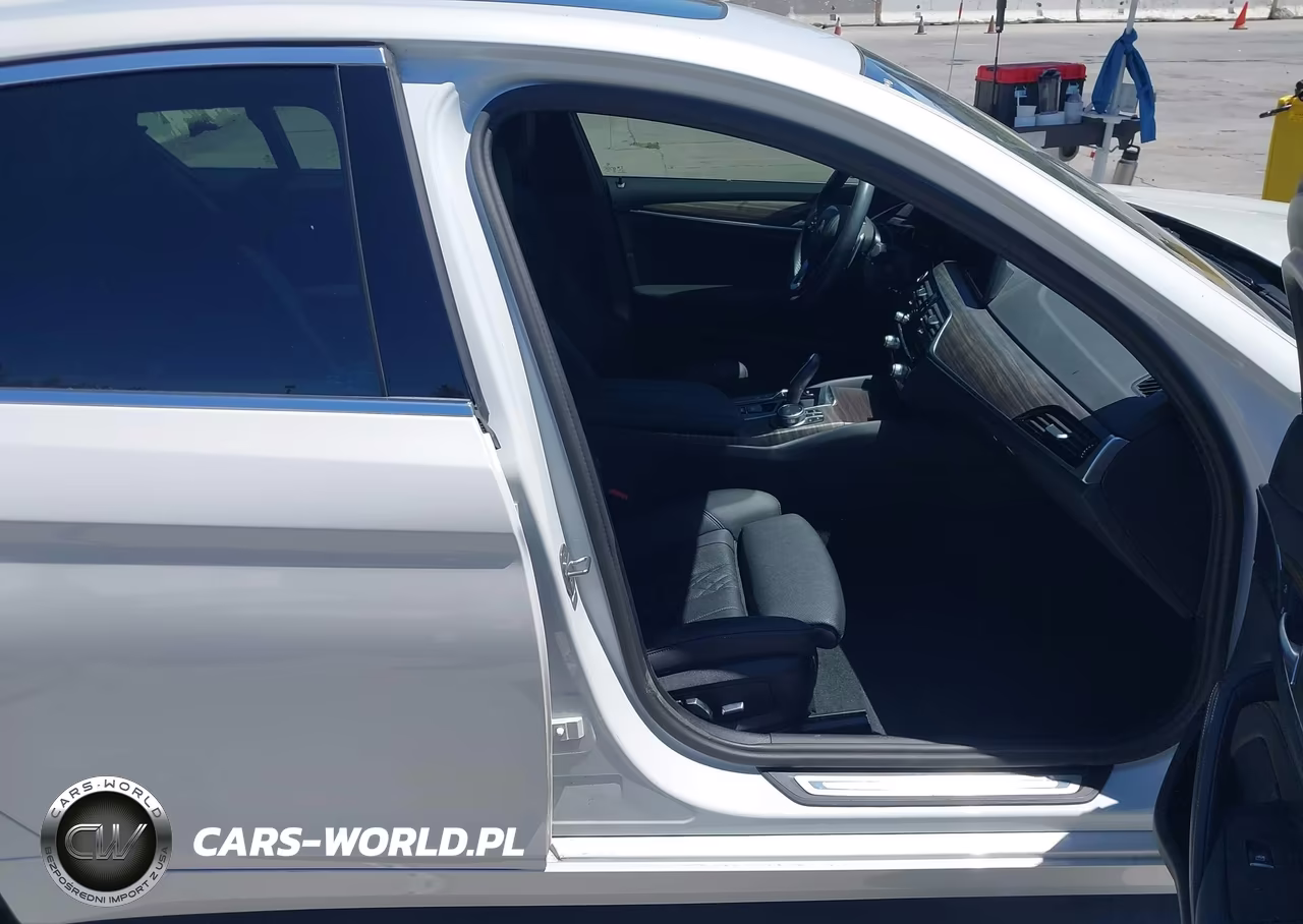 2023 BMW 530E VIN:WBA13AG03PCM40386 - 5