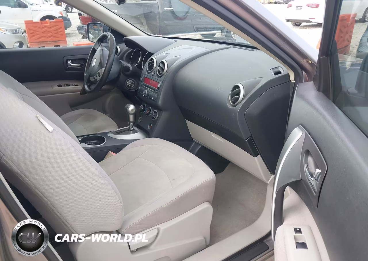 2010 Nissan Rogue S VIN:JN8AS5MT3AW008418 - 5
