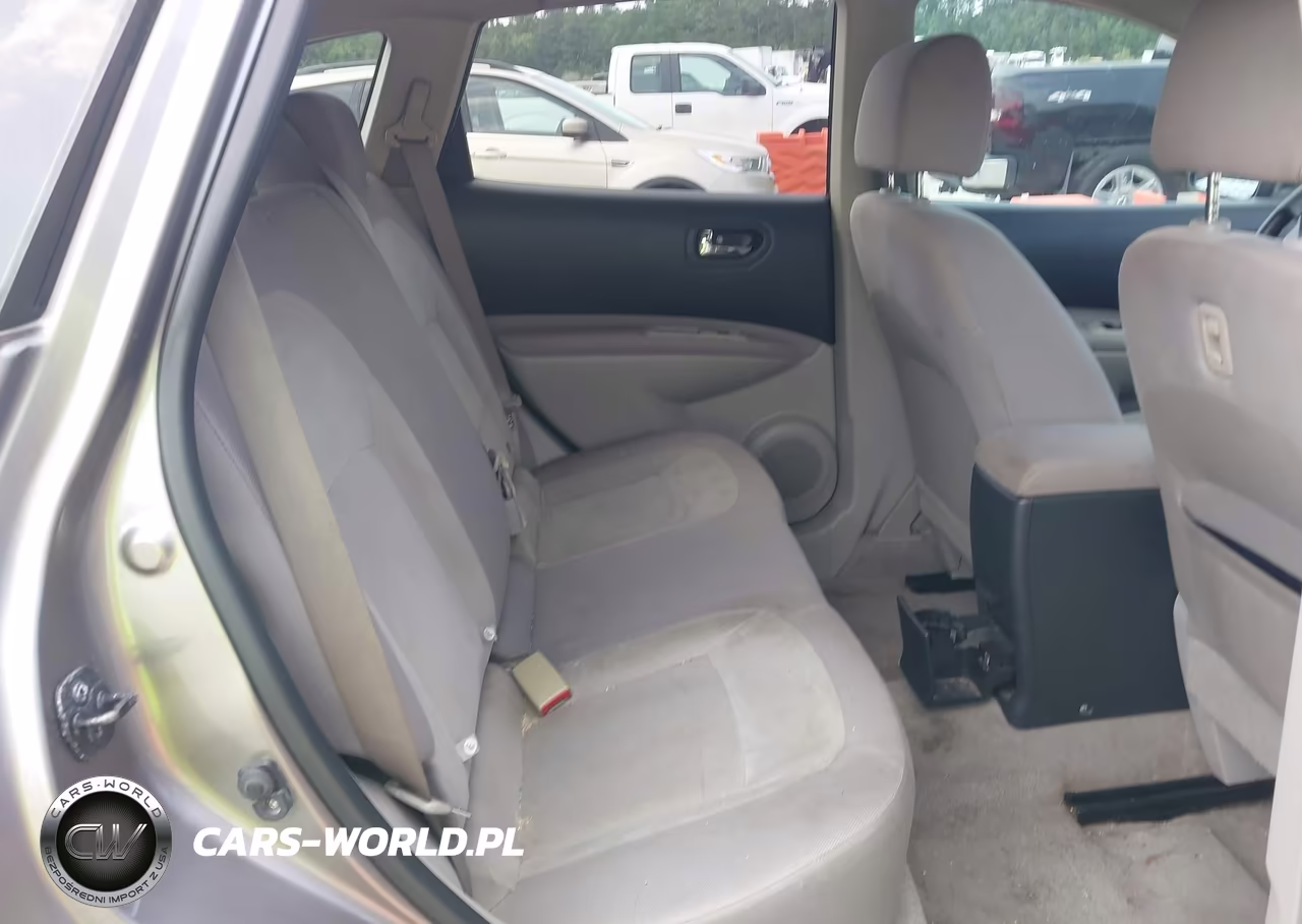 2010 Nissan Rogue S VIN:JN8AS5MT3AW008418 - 8