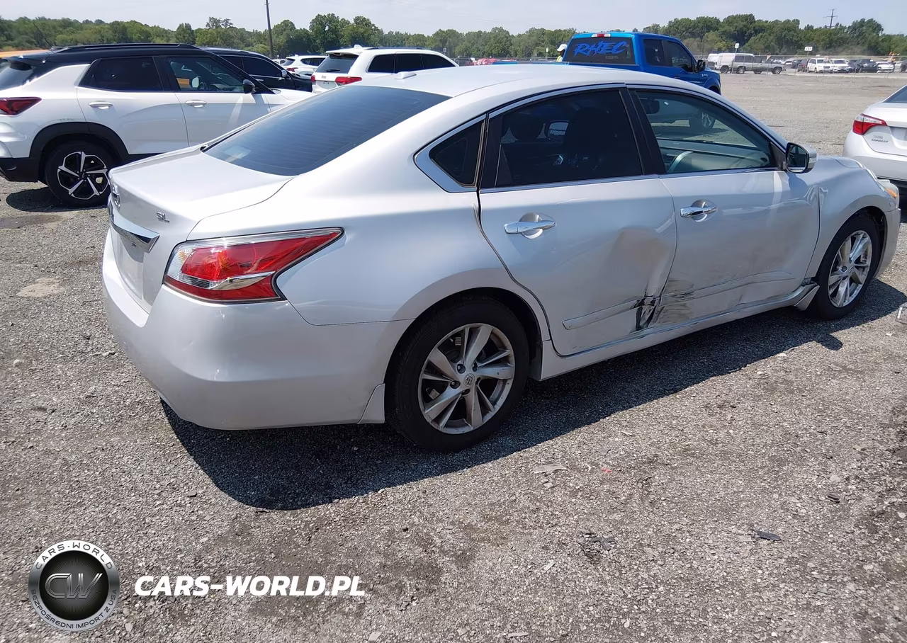 2015 Nissan Altima 2.5 Sl VIN:1N4AL3AP9FC212739 - 4