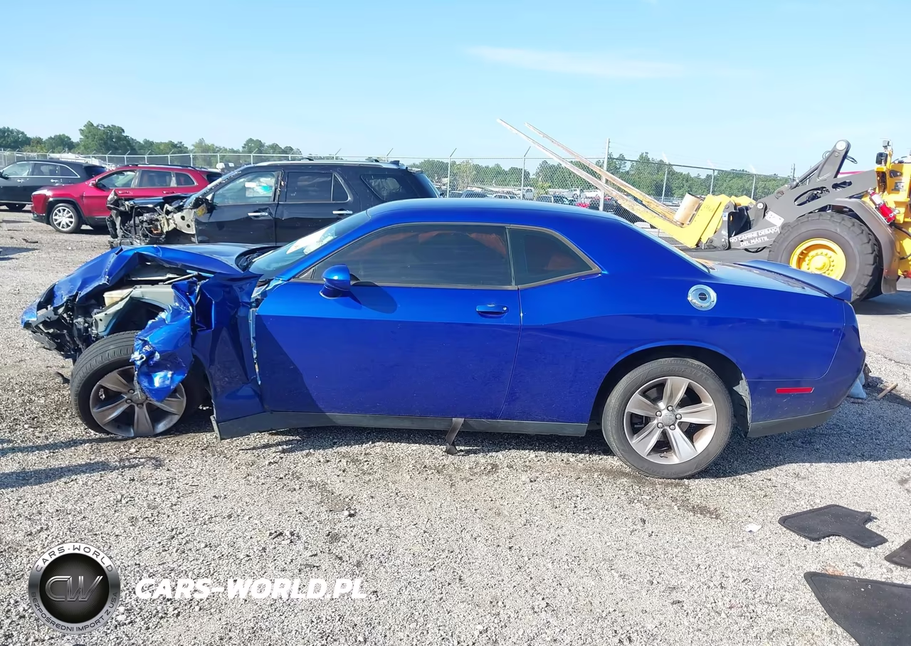 2018 Dodge Challenger Sxt VIN:2C3CDZAG5JH271199 - 15
