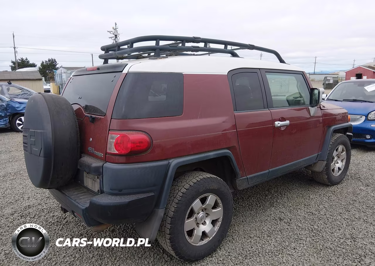 2008 Toyota Fj Cruiser VIN:JTEBU11F98K017557 - 4