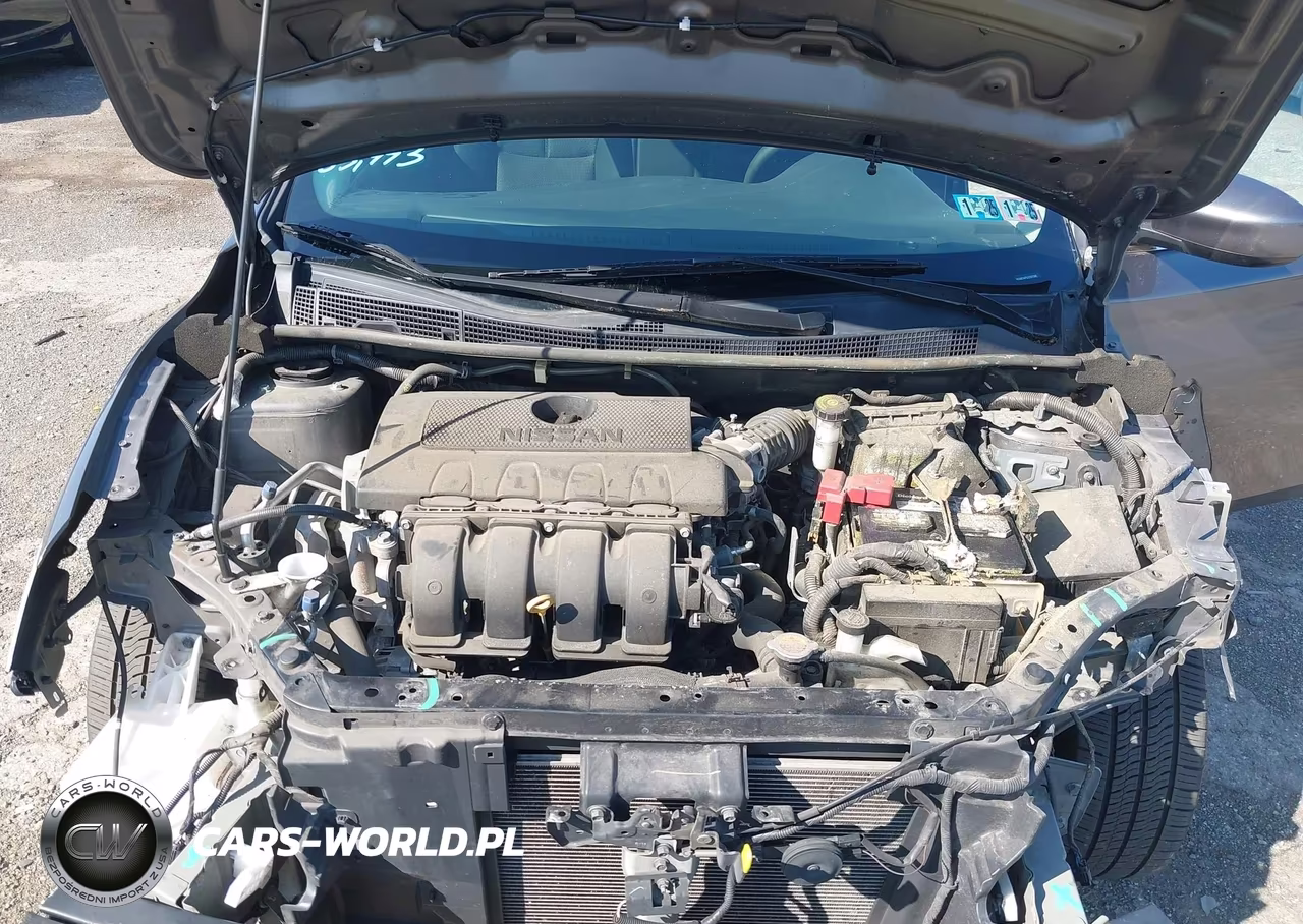 2018 Nissan Sentra S VIN:3N1AB7AP3JY331345 - 10