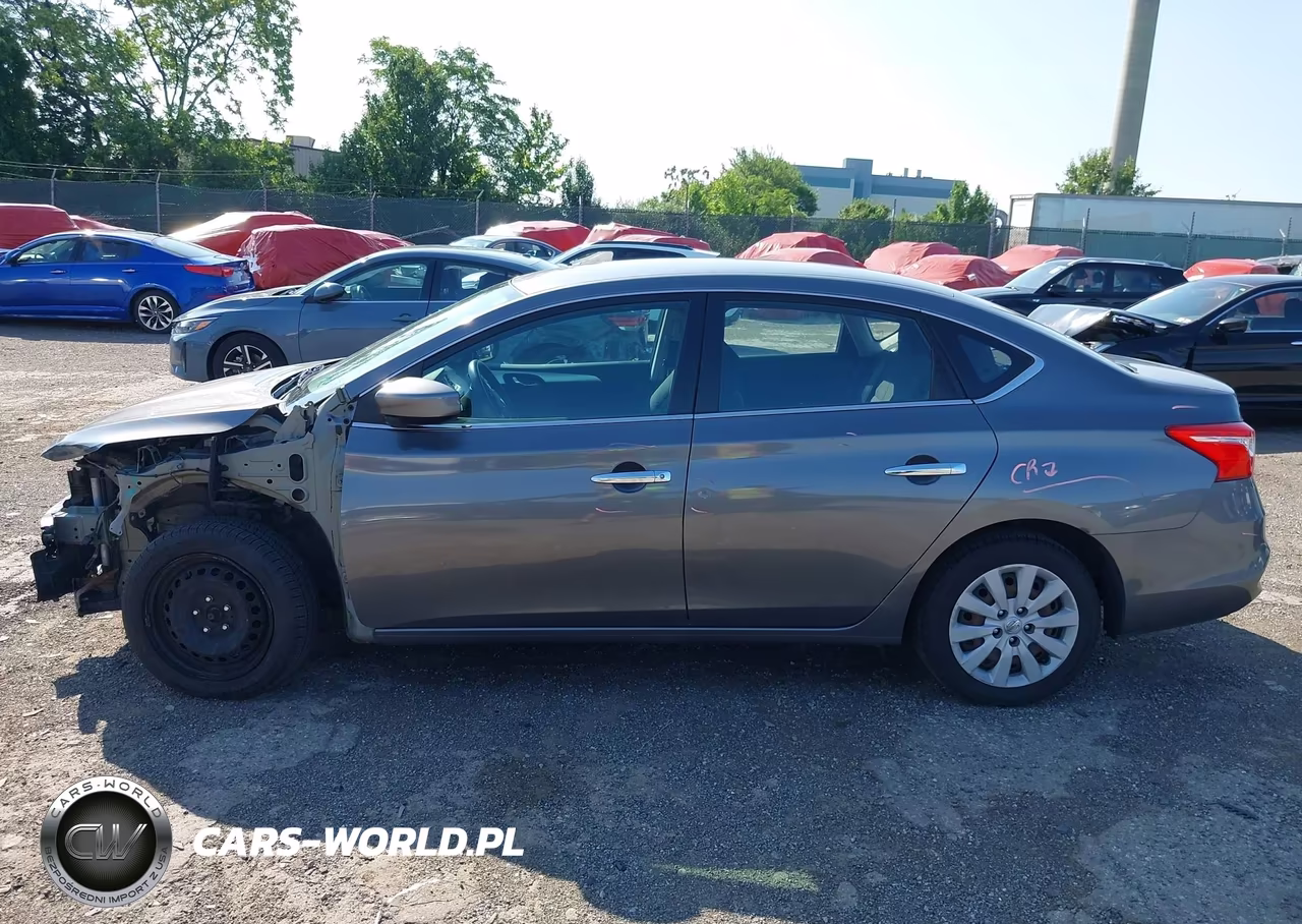 2018 Nissan Sentra S VIN:3N1AB7AP3JY331345 - 14