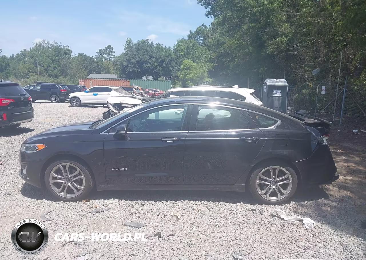 2019 Ford Fusion Hybrid Titanium VIN:3FA6P0RU7KR224354 - 14