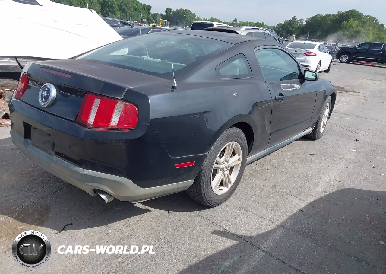 2012 Ford Mustang V6 VIN:1ZVBP8AM8C5212427 - 4