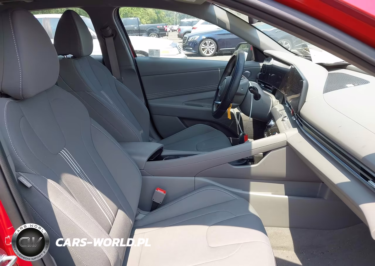 2025 Hyundai Elantra Sel Convenience VIN:KMHLS4DG4SU928892 - 5