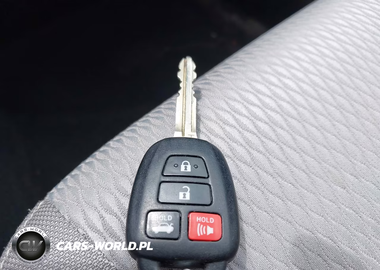 2016 Toyota Corolla Le VIN:2T1BURHE1GC599489 - 11