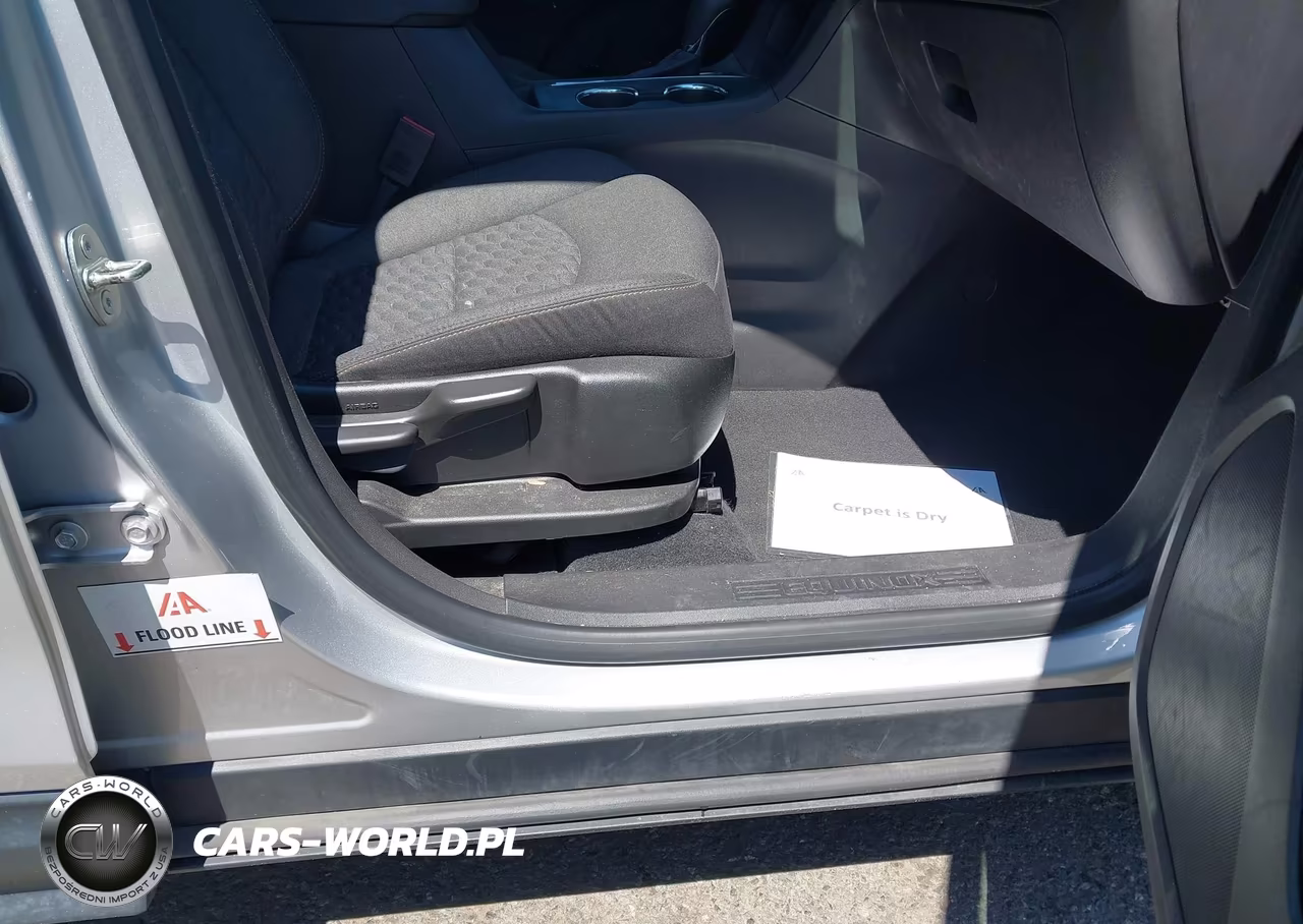 2019 Chevrolet Equinox Lt VIN:3GNAXUEV5KS679603 - 16