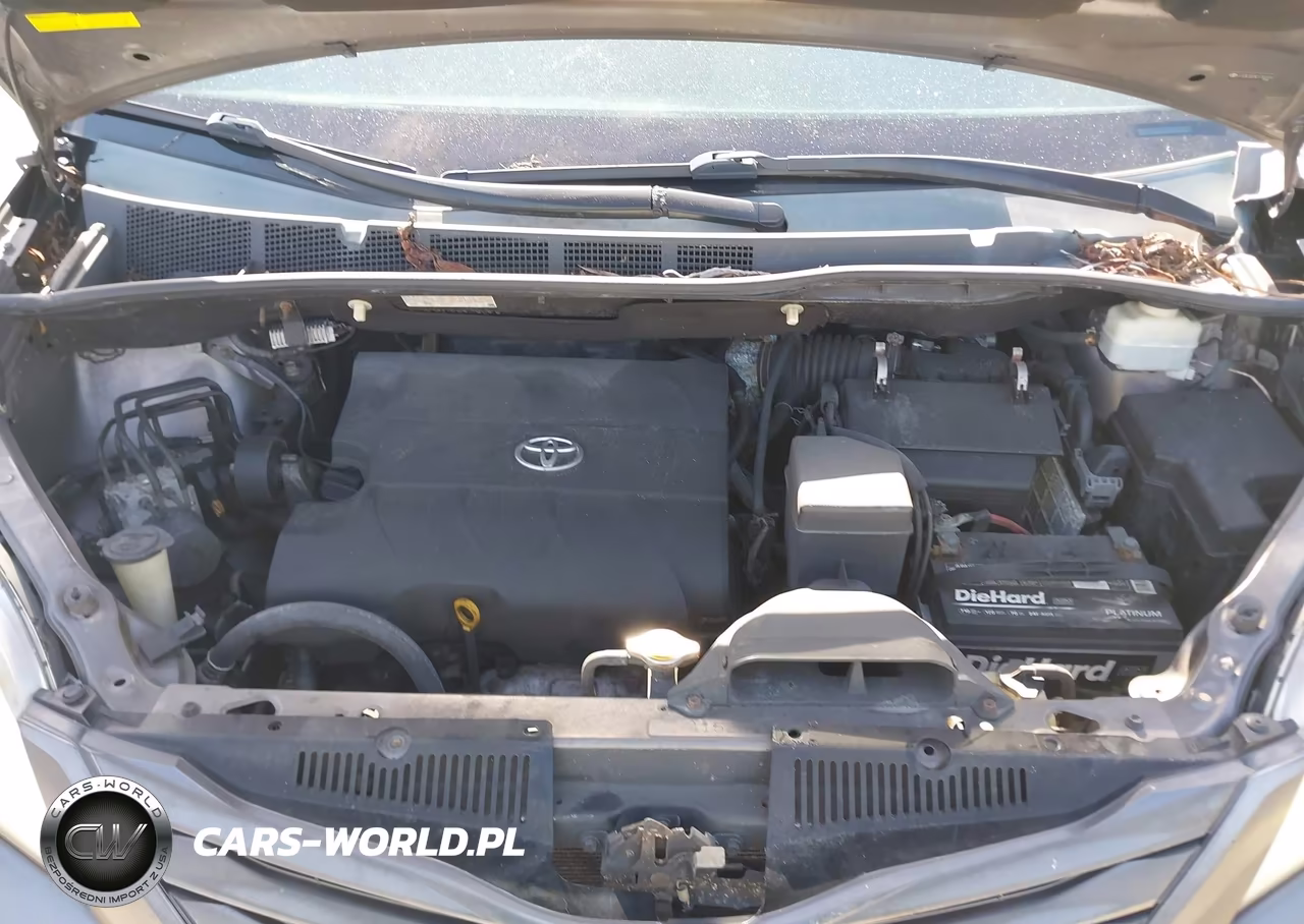 2012 Toyota Sienna Base V6 7 Passenger VIN:5TDZK3DC9CS192009 - 10