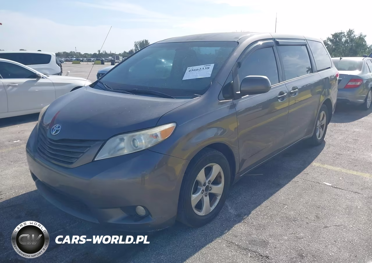 2012 Toyota Sienna Base V6 7 Passenger VIN:5TDZK3DC9CS192009 - 2