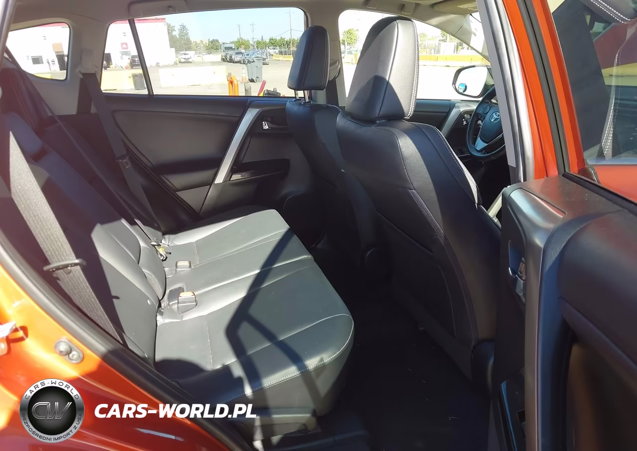 2016 Toyota Rav4 Limited VIN:JTMDFREV9GJ073803 - 8