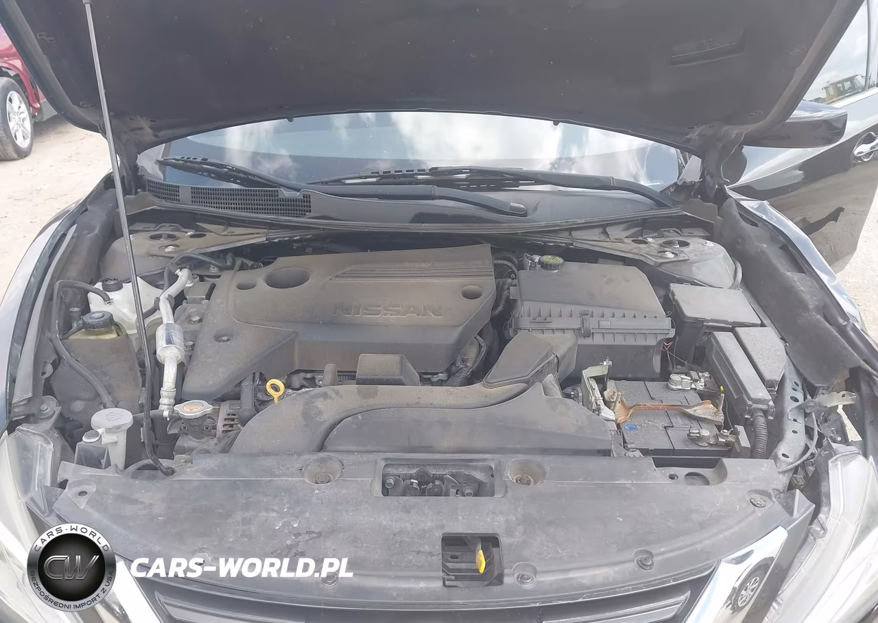 2018 Nissan Altima 2.5 S VIN:1N4AL3AP3JC283833 - 10