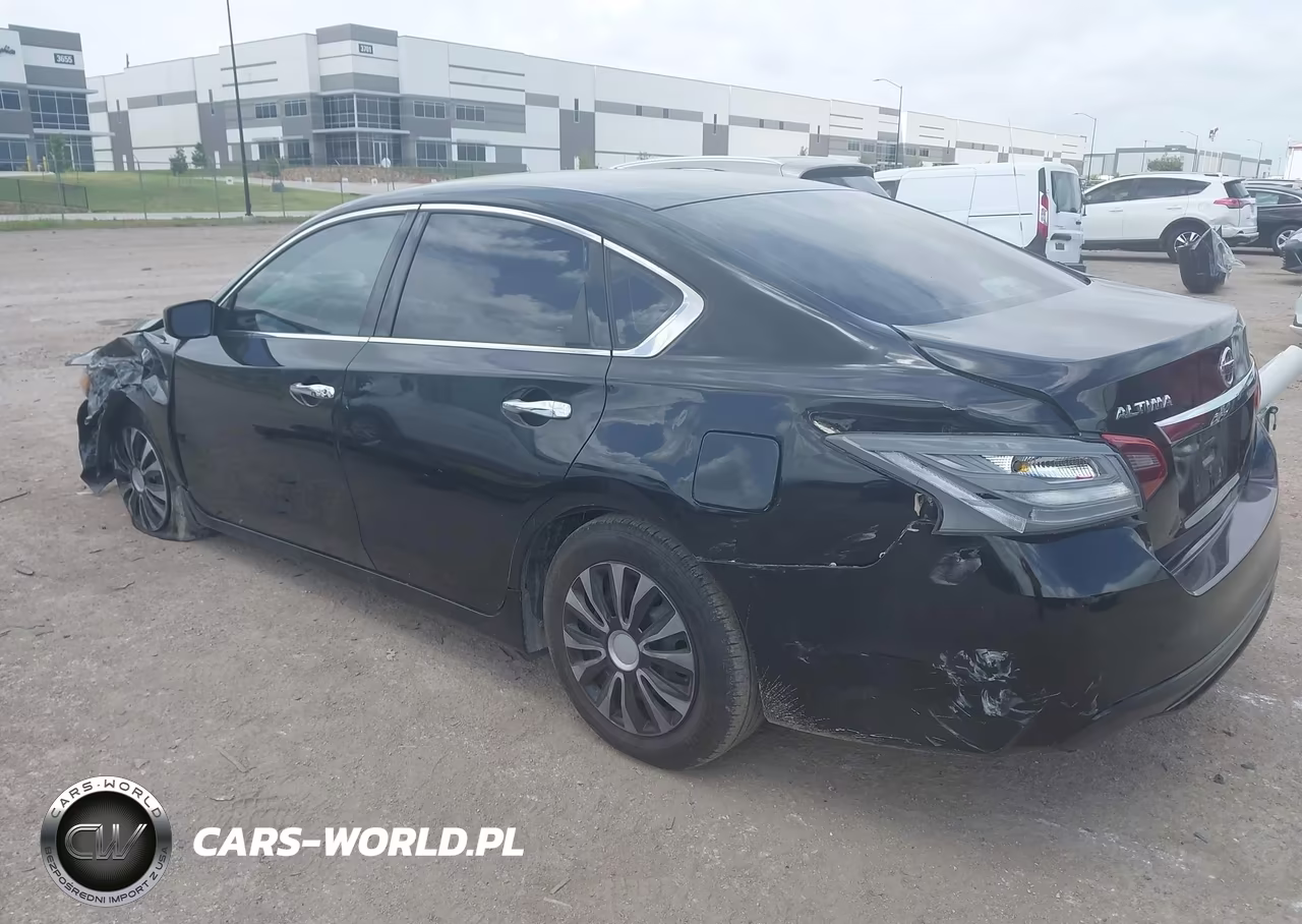 2018 Nissan Altima 2.5 S VIN:1N4AL3AP3JC283833 - 3