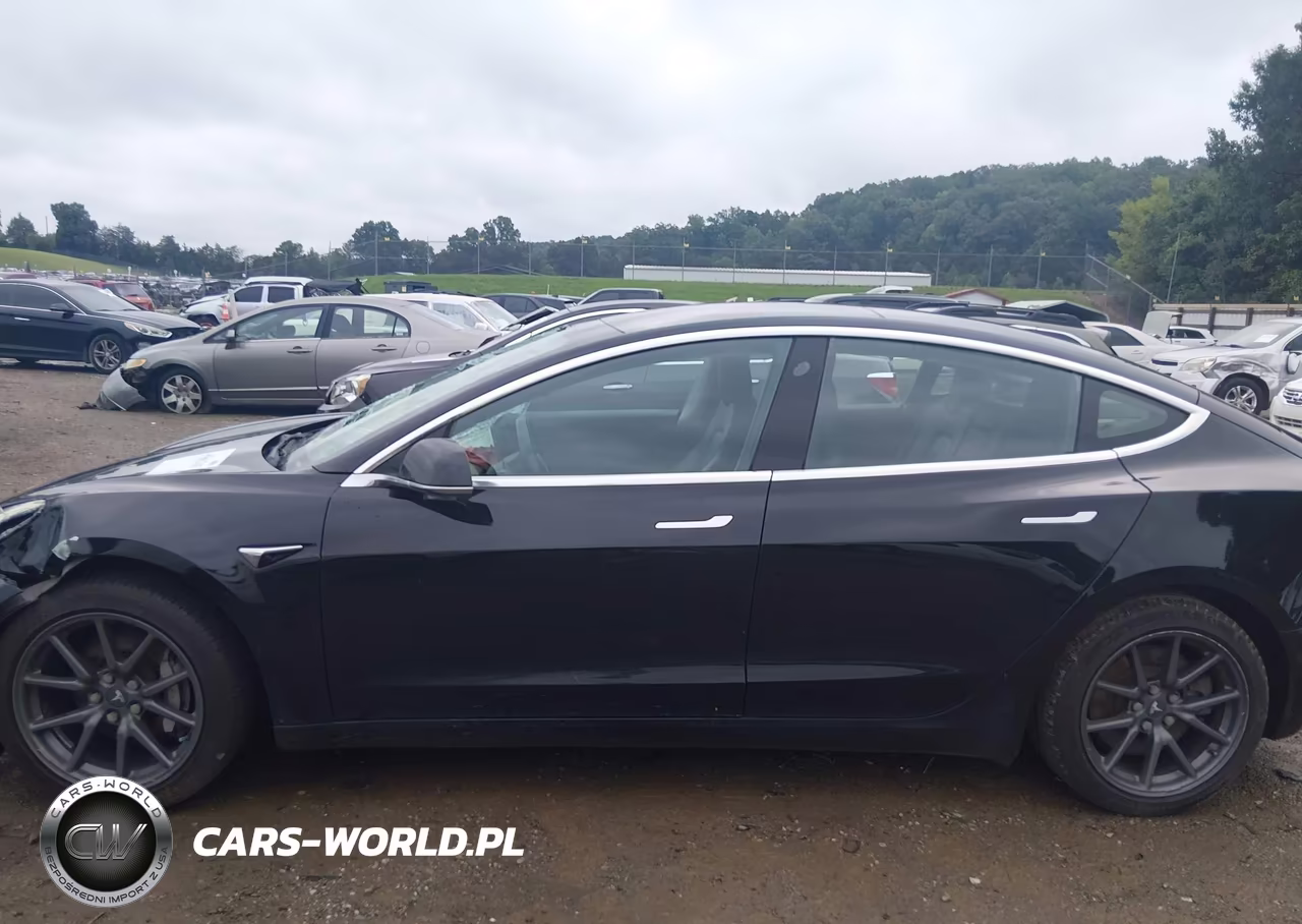 2018 Tesla Model 3 Long Range-Mid Range VIN:5YJ3E1EA9JF151850 - 14