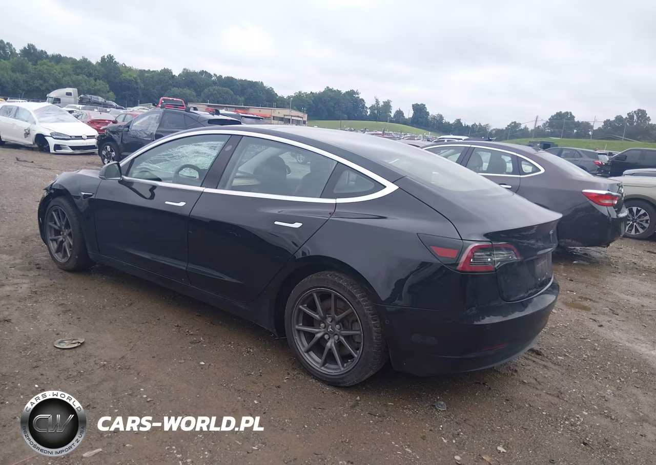 2018 Tesla Model 3 Long Range-Mid Range VIN:5YJ3E1EA9JF151850 - 3