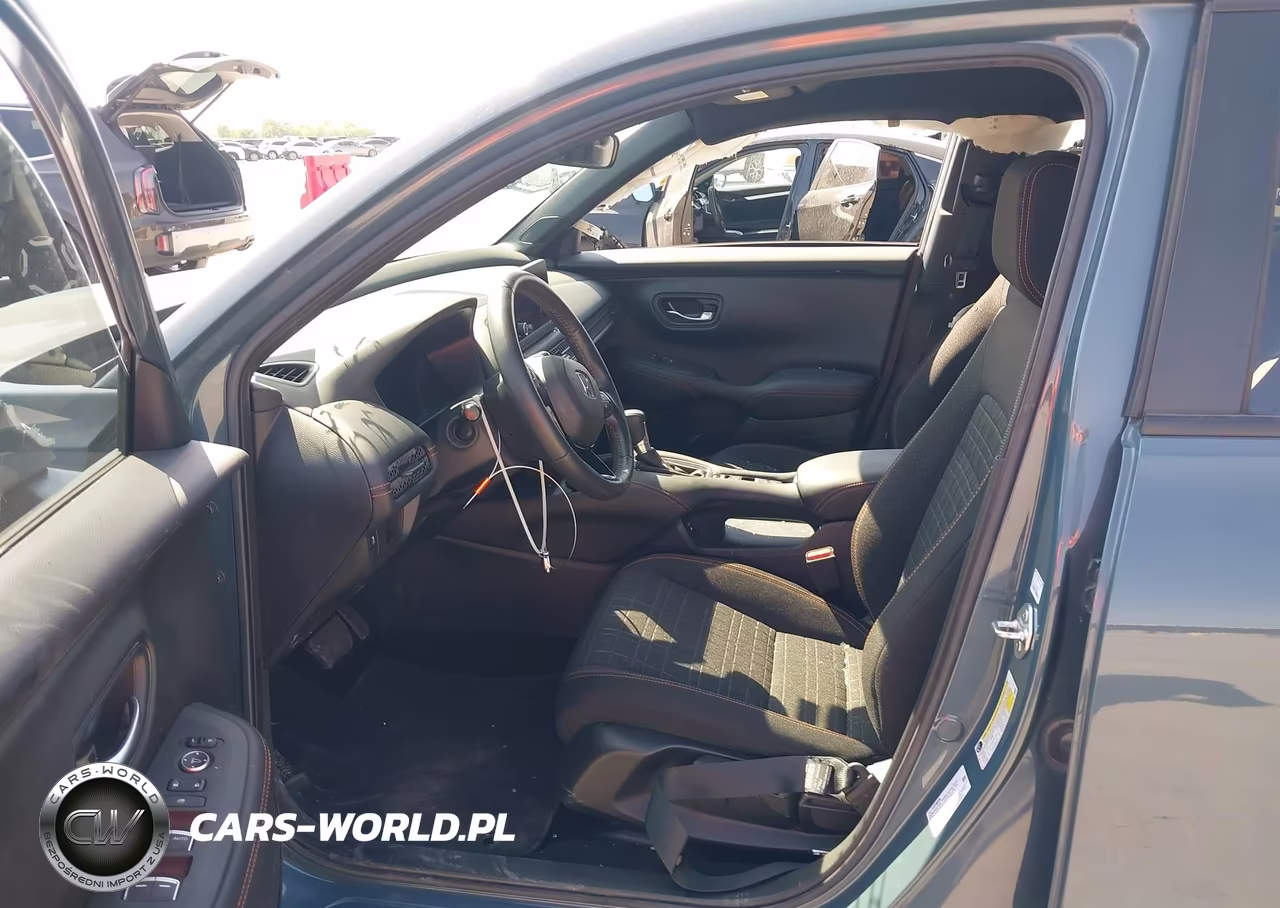 2025 Honda Hr-V 2Wd Sport VIN:3CZRZ1H55SM701811 - 5