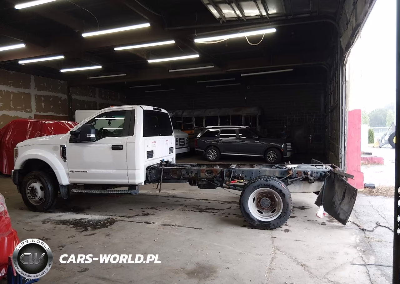 2019 Ford F-550 Chassis Xl VIN:1FDUF5HT6KDA23219 - 12