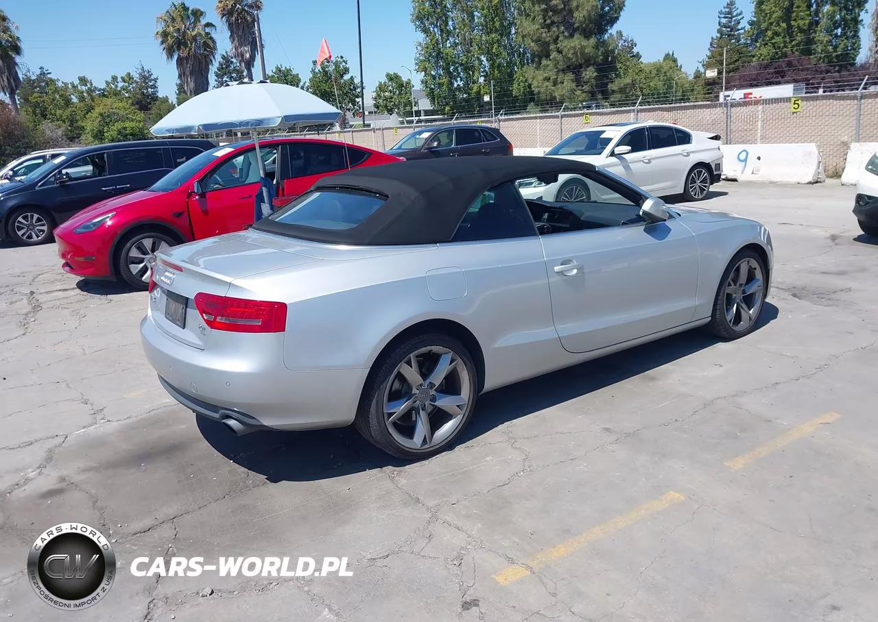 2012 Audi A5 2.0T Premium VIN:WAULFAFH8CN001027 - 4