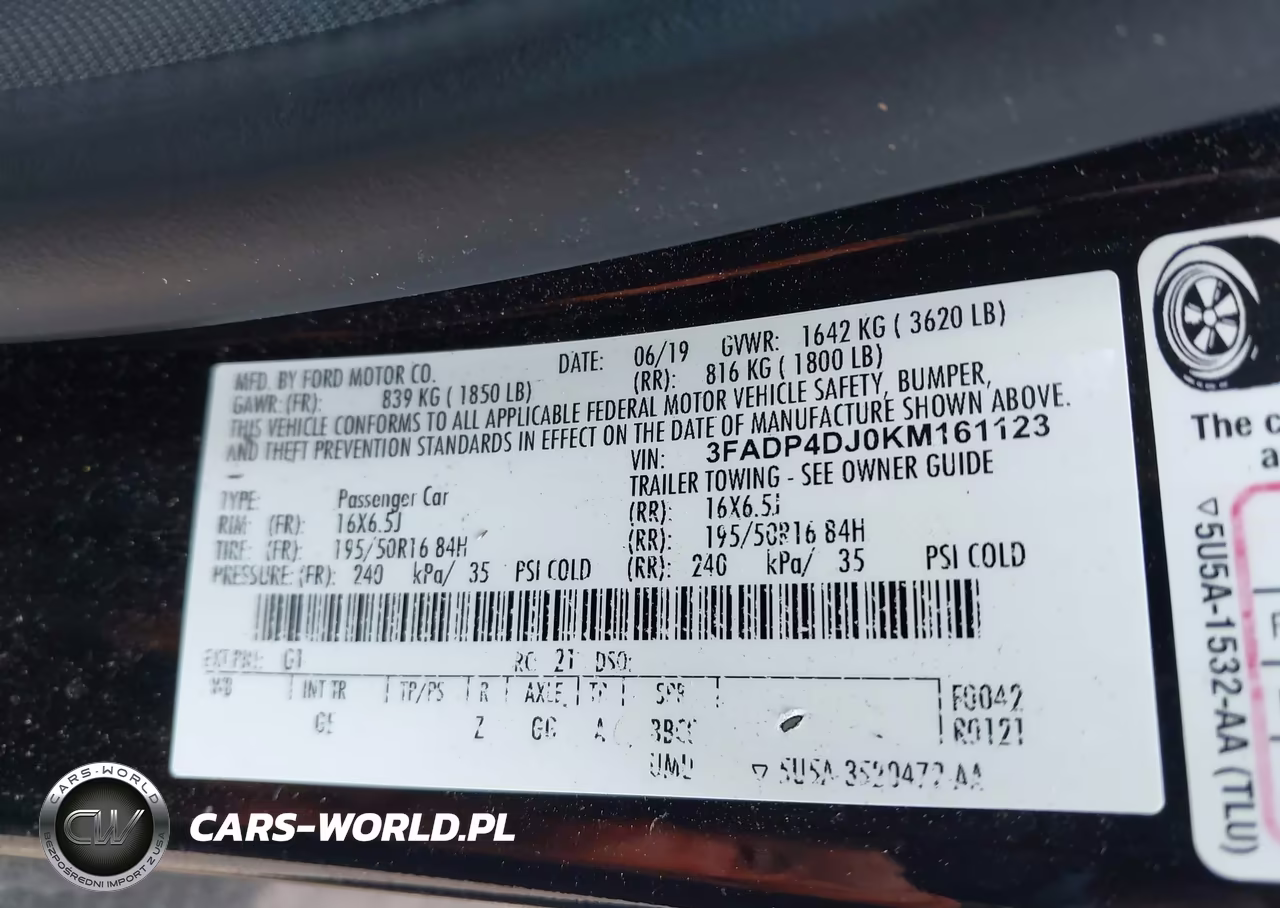 2019 Ford Fiesta St Line VIN:3FADP4DJ0KM161123 - 9
