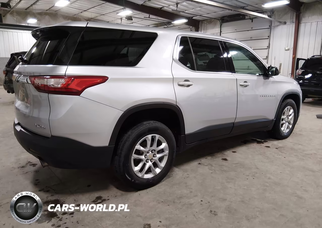 2019 Chevrolet Traverse Ls VIN:1GNEVFKW9KJ214551 - 4