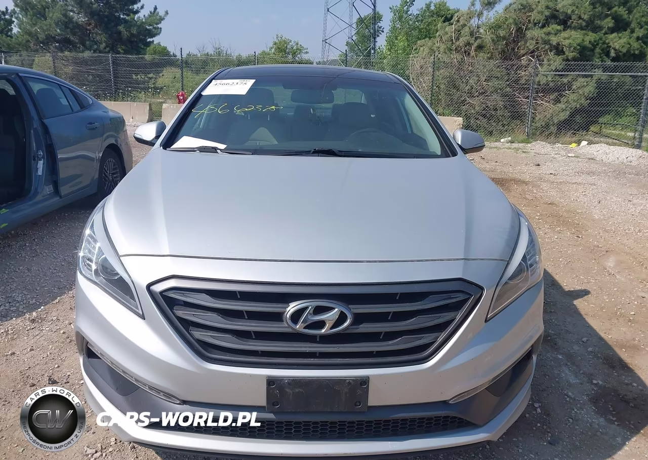2016 Hyundai Sonata Limited VIN:5NPE34AF2GH310039 - 12