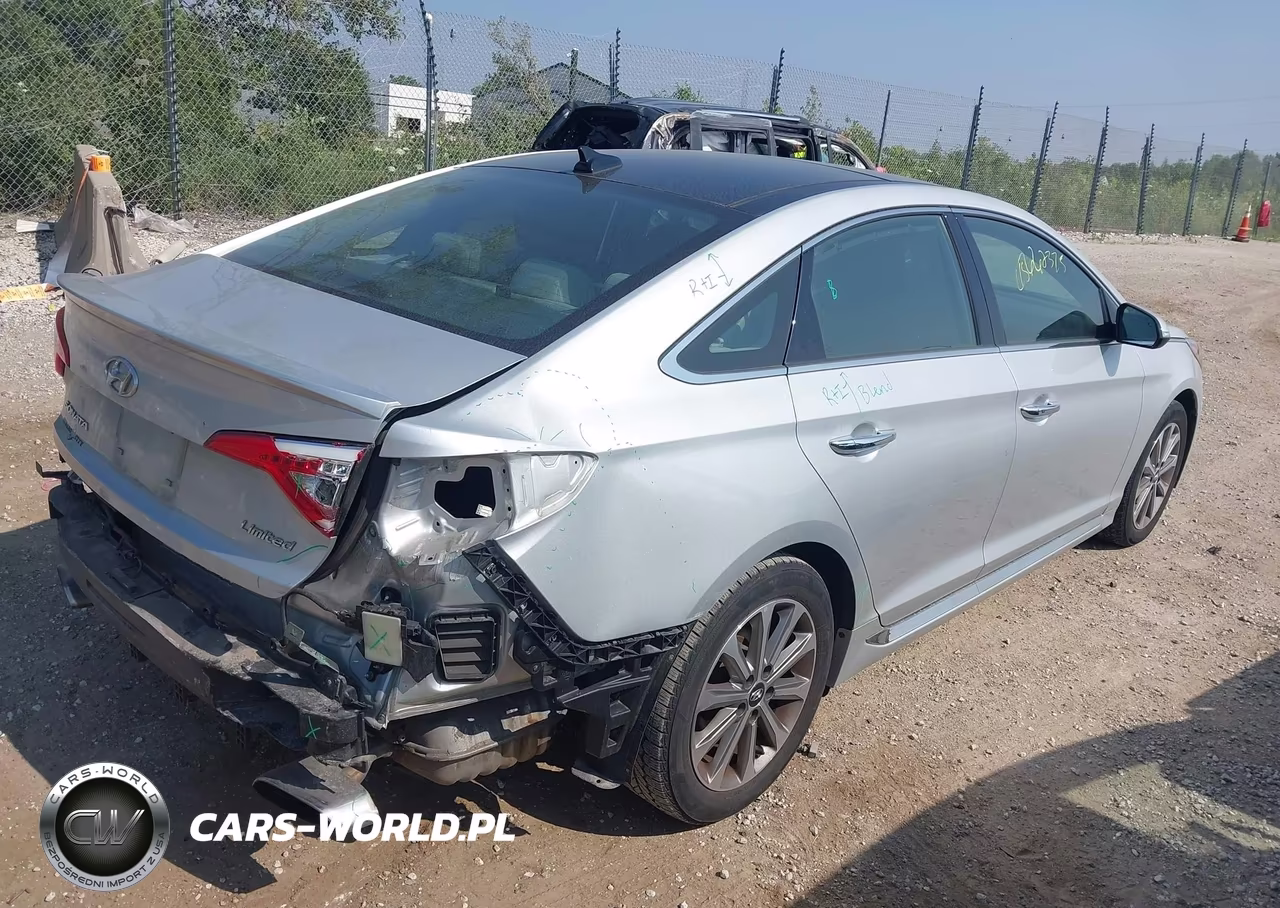 2016 Hyundai Sonata Limited VIN:5NPE34AF2GH310039 - 4