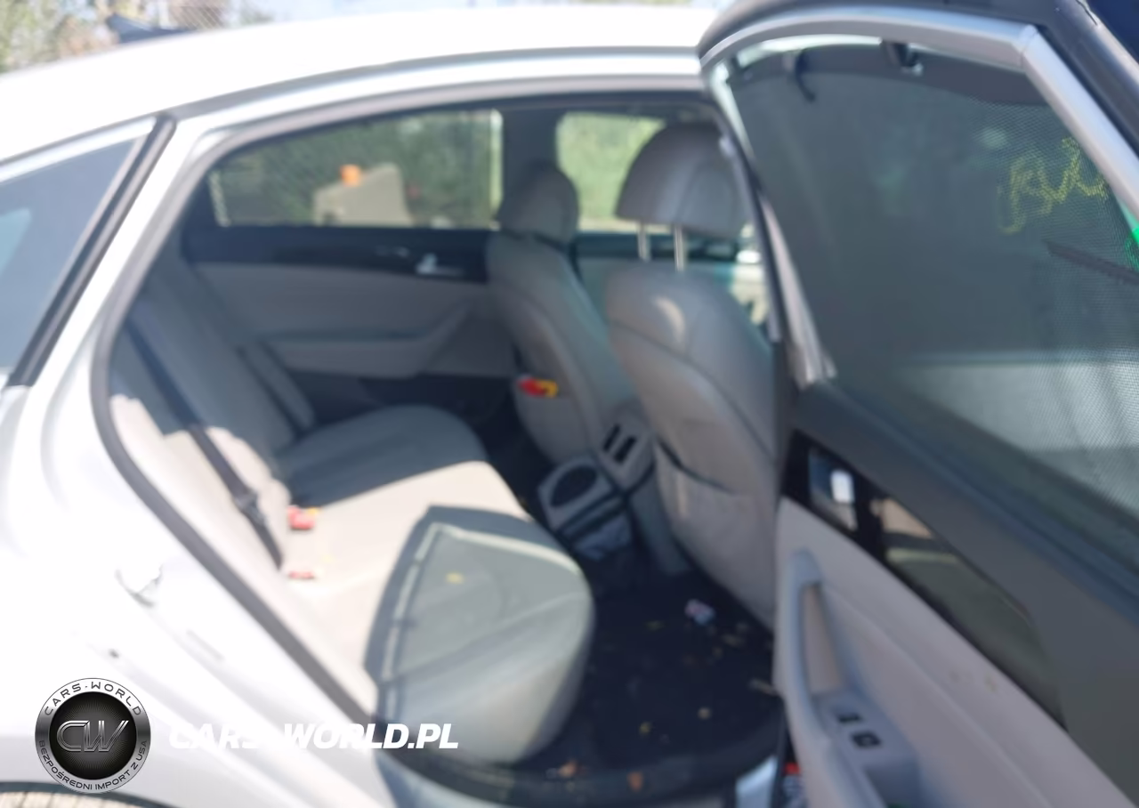 2016 Hyundai Sonata Limited VIN:5NPE34AF2GH310039 - 8