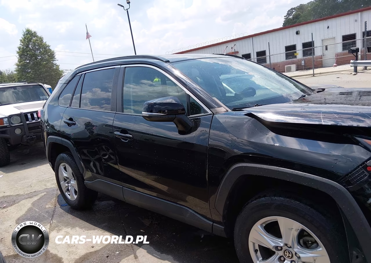 2021 Toyota Rav4 Xle VIN:2T3W1RFV7MC131881 - 14