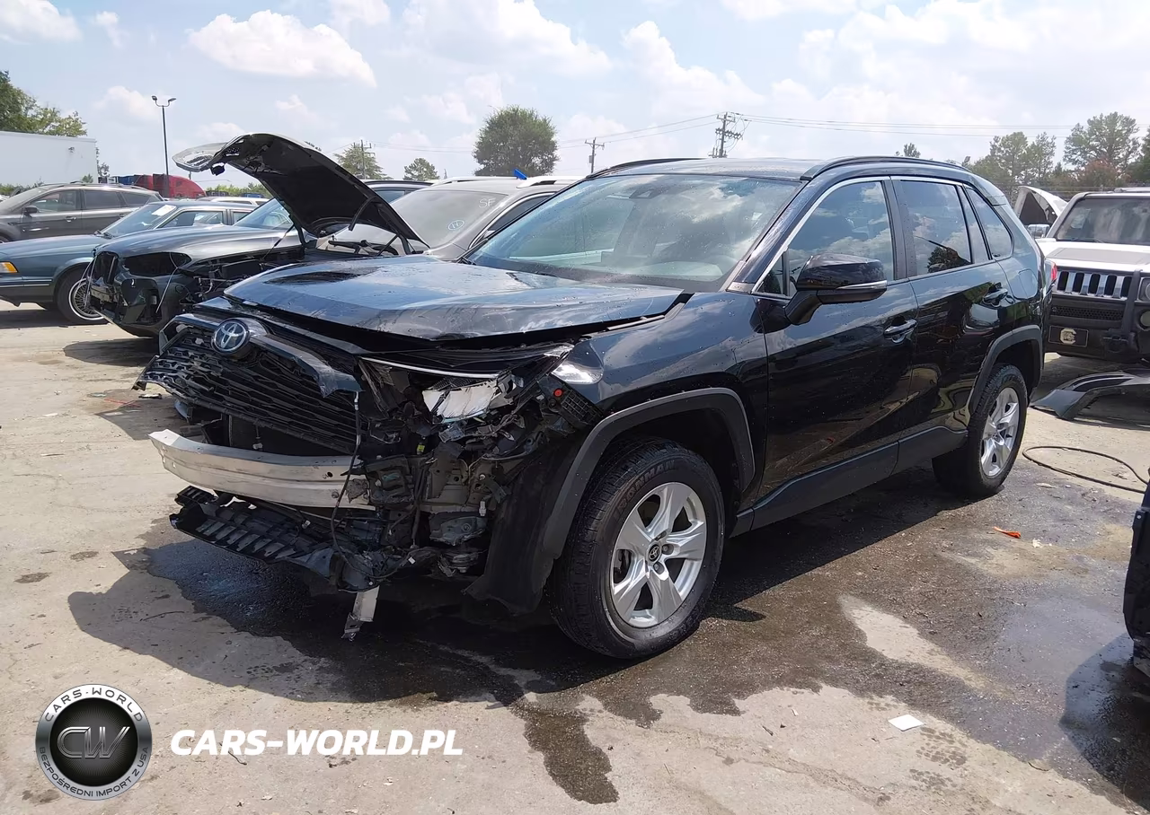 2021 Toyota Rav4 Xle VIN:2T3W1RFV7MC131881 - 2